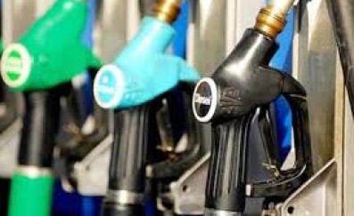 Mettere in discussione la benzina agevolata è un errore: ne beneficiano i cittadini e la Regione
